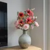 Zijden boeket met roze en oranje bloemen